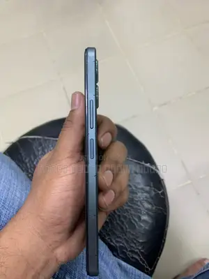 Vivo Y17s . (Used)