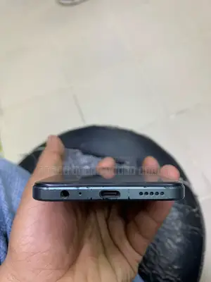 Vivo Y17s . (Used)