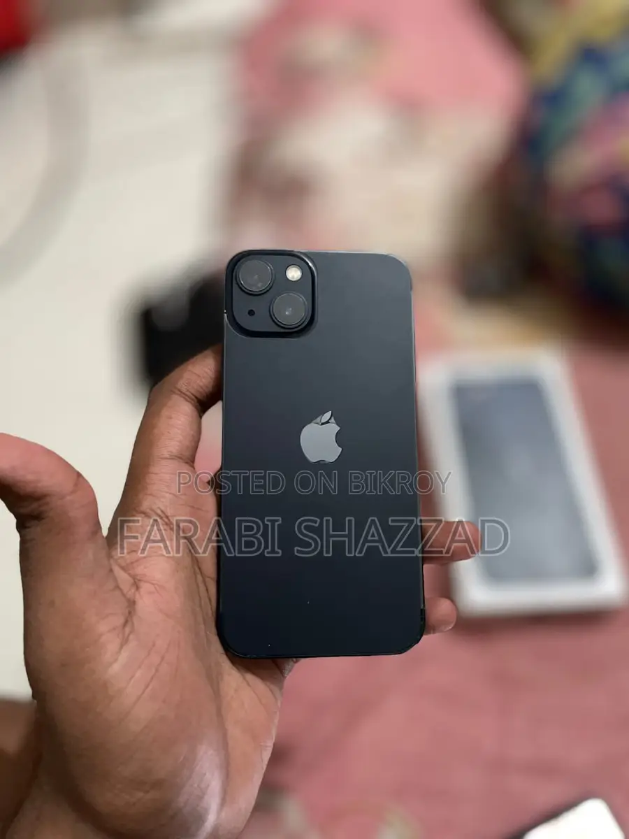 Apple iPhone 13 (Used)