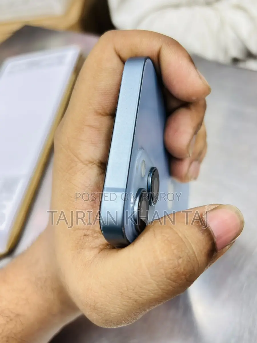 Apple iPhone 14 (Used)