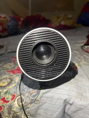 মিনি প্রজেক্টর