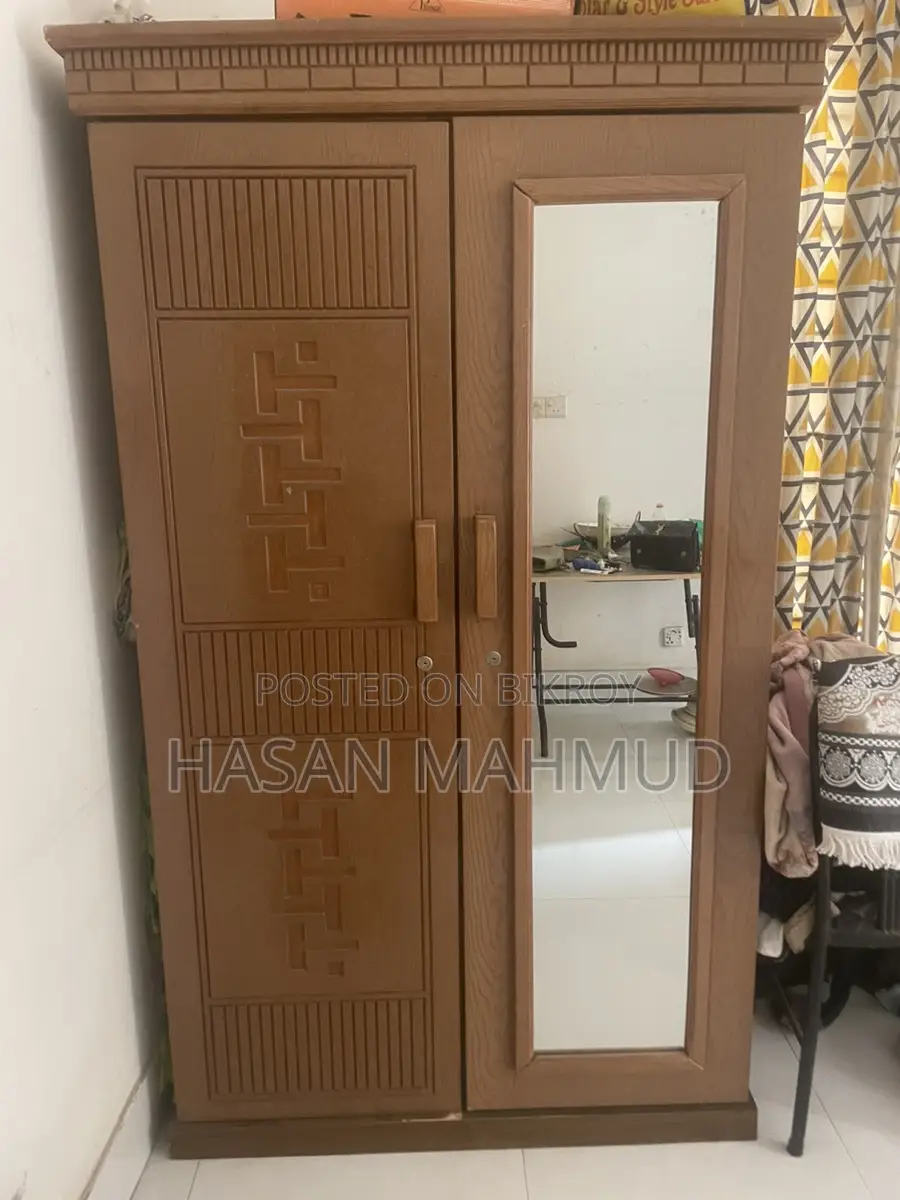 Urgent Sell- খুব সুন্দর ও মজবুত ২ পাল্লার কাঠের আলমারি
