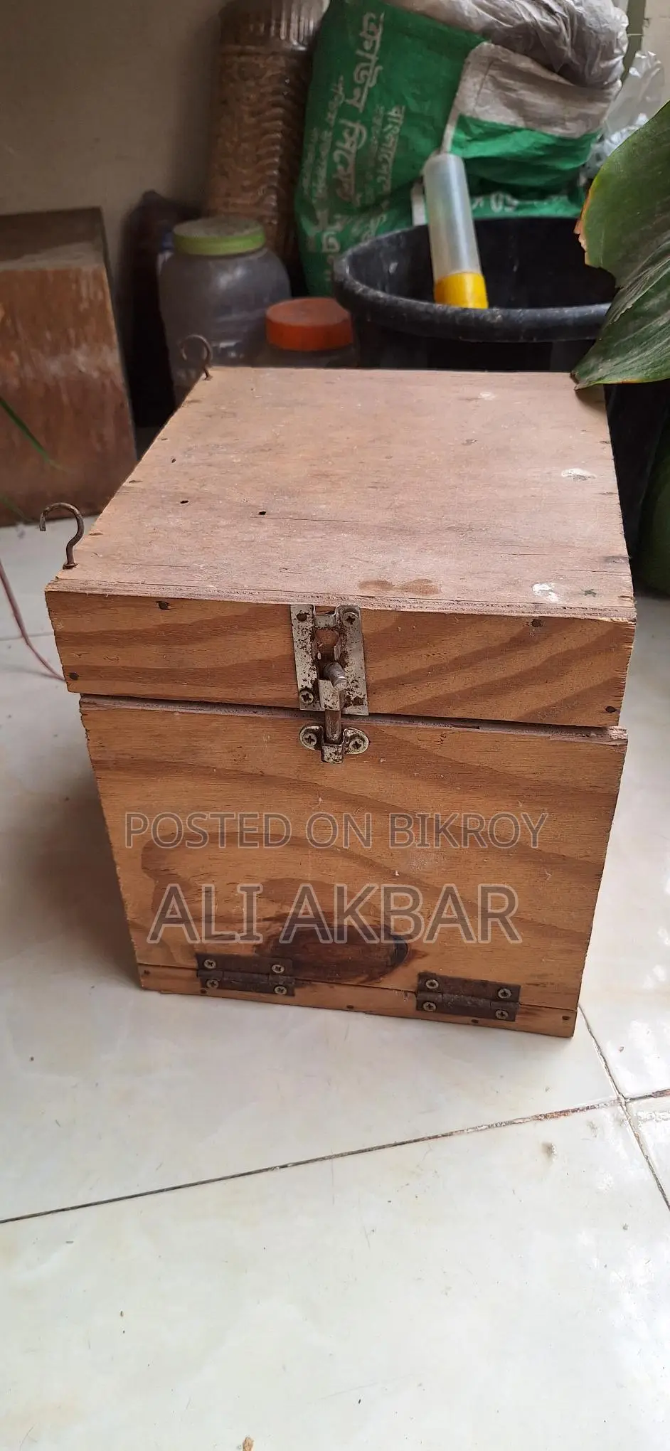 কোকাটেল পাখির ব্রিডিং বক্স