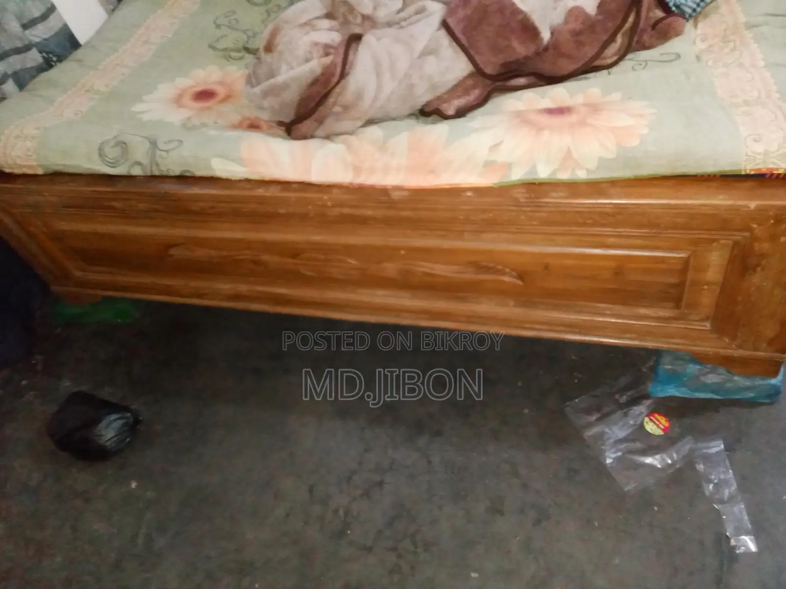 সেগুন কাঠের খাট