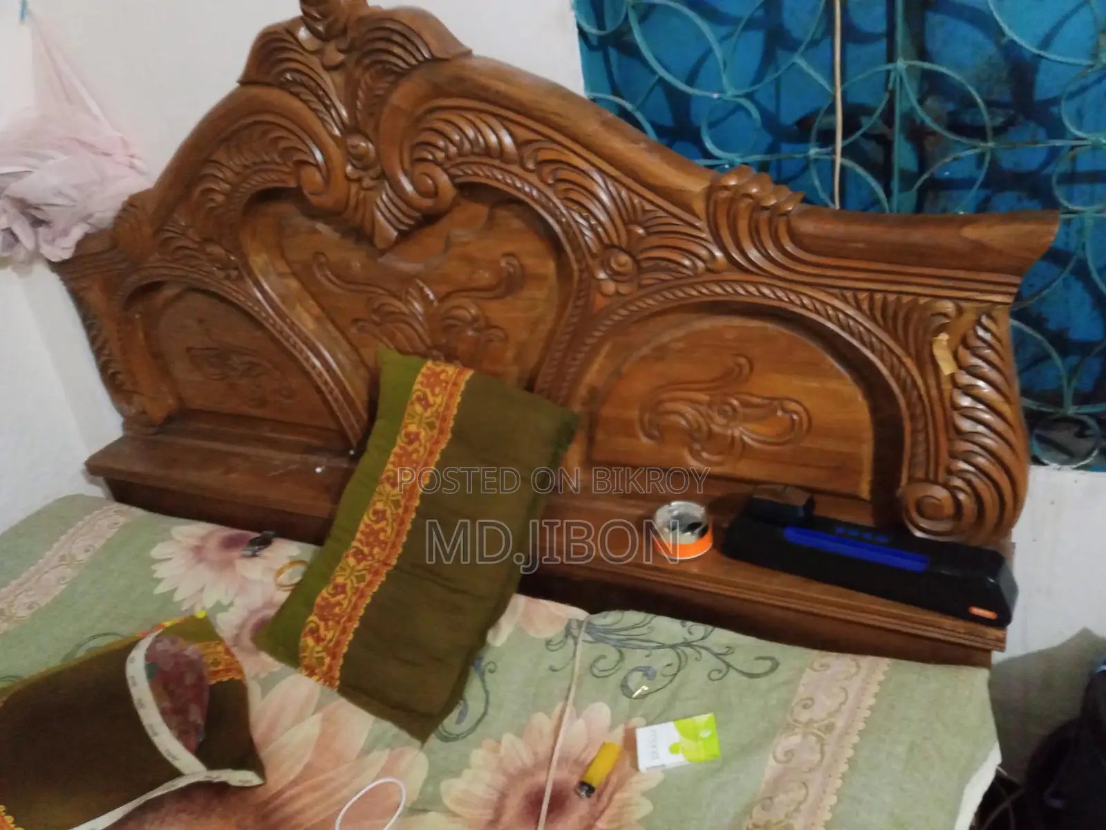সেগুন কাঠের খাট