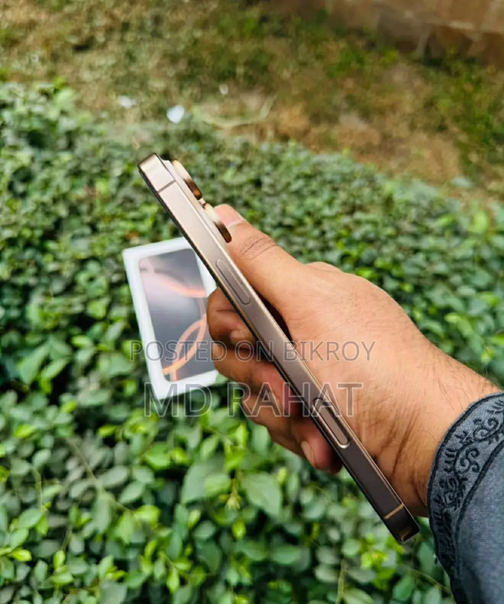 Apple iPhone 16 Pro Max Singapore Variant (Used)