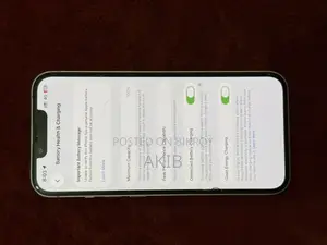 Apple iPhone 13 (Used)