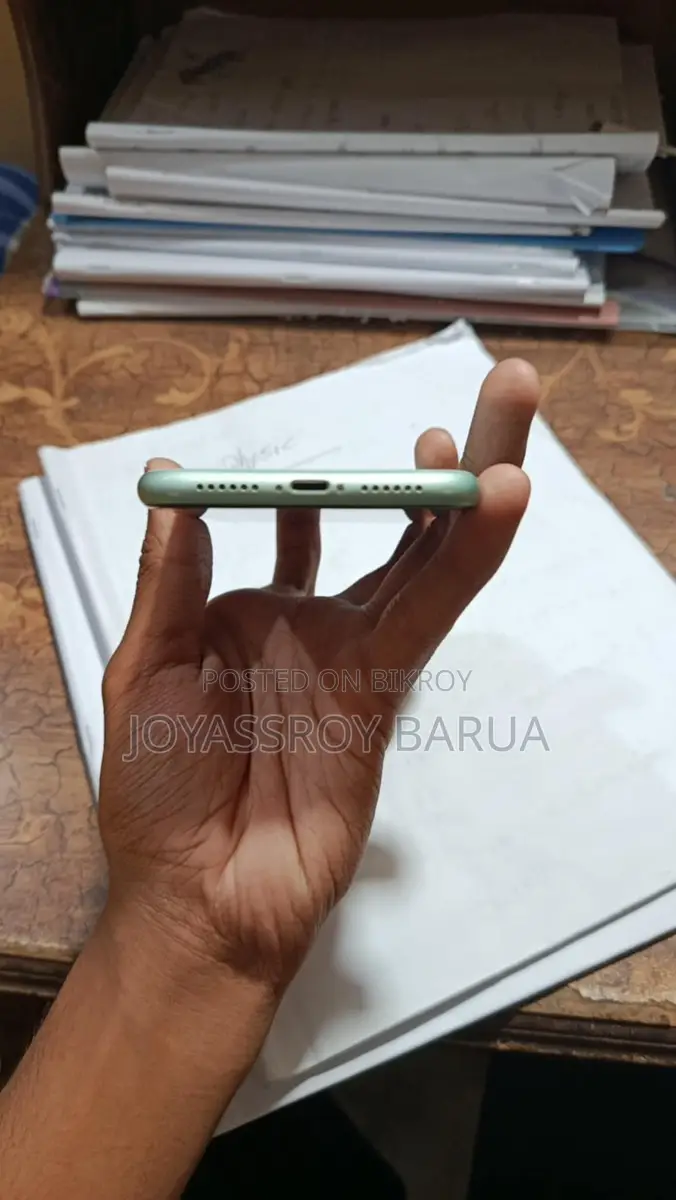 Apple iPhone 11 Japanese version (Used)