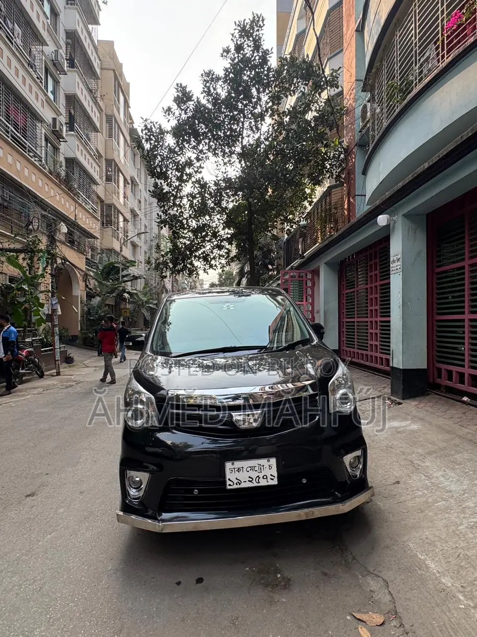 Toyota Noah SI BLACK COLOR 2011