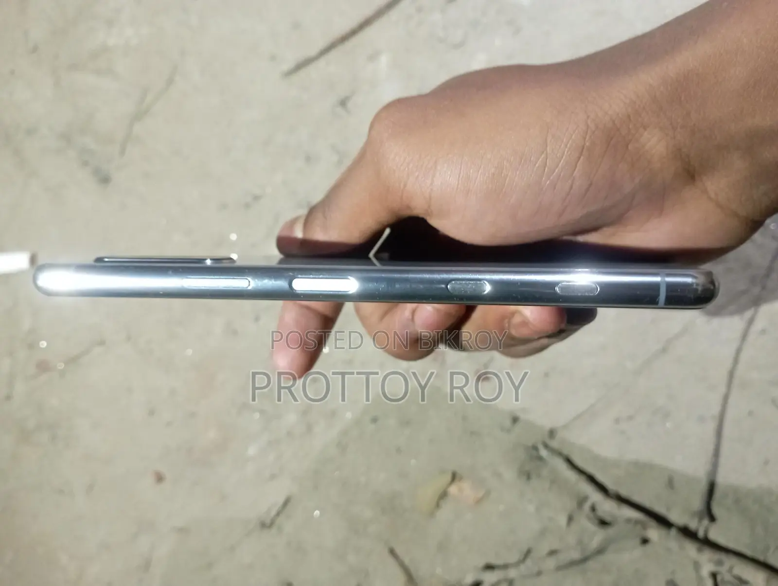 Sony Xperia 5 II (Used)