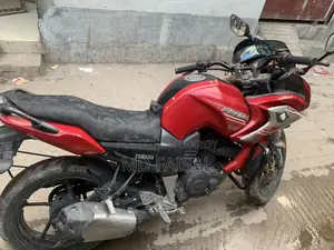 Yamaha Fazer . 2011