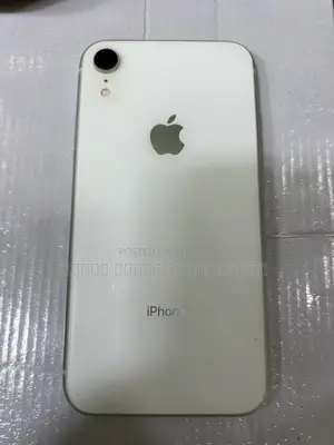 Apple iPhone XR (Used)