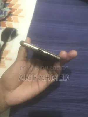 Apple iPhone XS (Used)