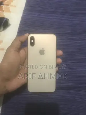 Apple iPhone XS (Used)