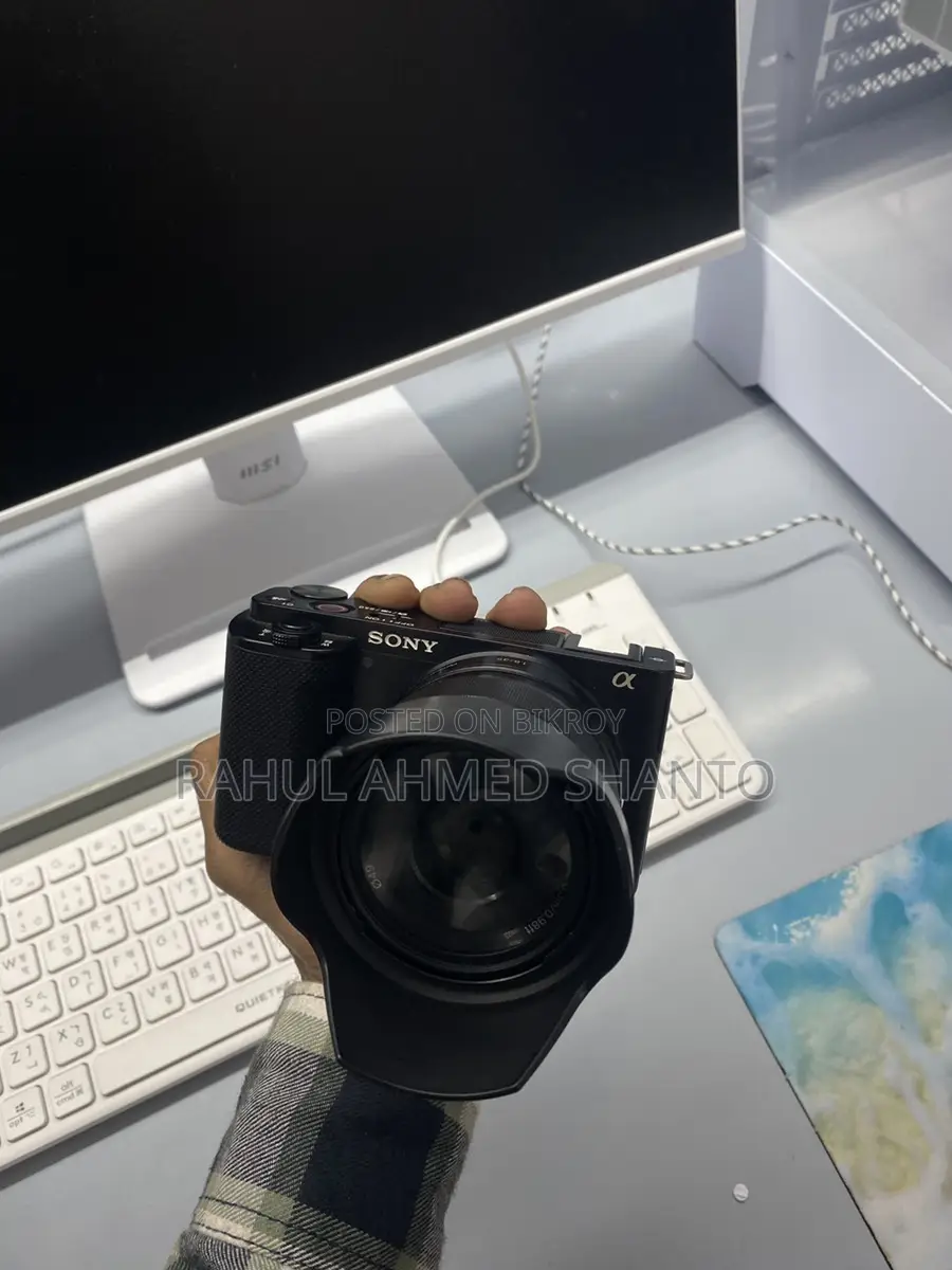 Sony Zv E10 Body Plus 35mm 1.8 Lens || Dji Ronin SC Gimbal