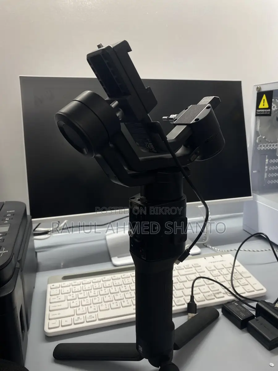 Sony Zv E10 Body Plus 35mm 1.8 Lens || Dji Ronin SC Gimbal