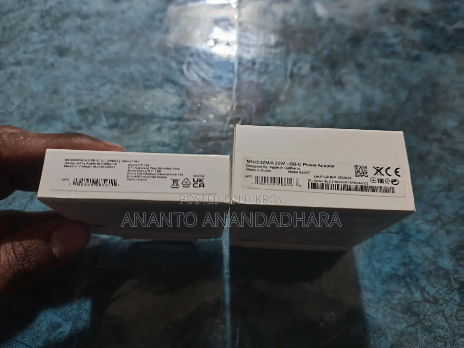 Apple Adapter and Cable 20w