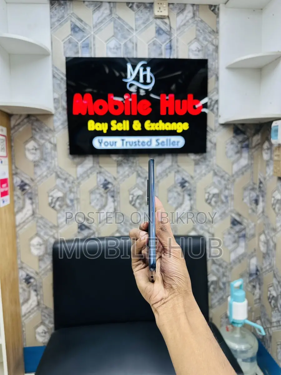 Samsung Galaxy S20 FE 8/128 (Used)
