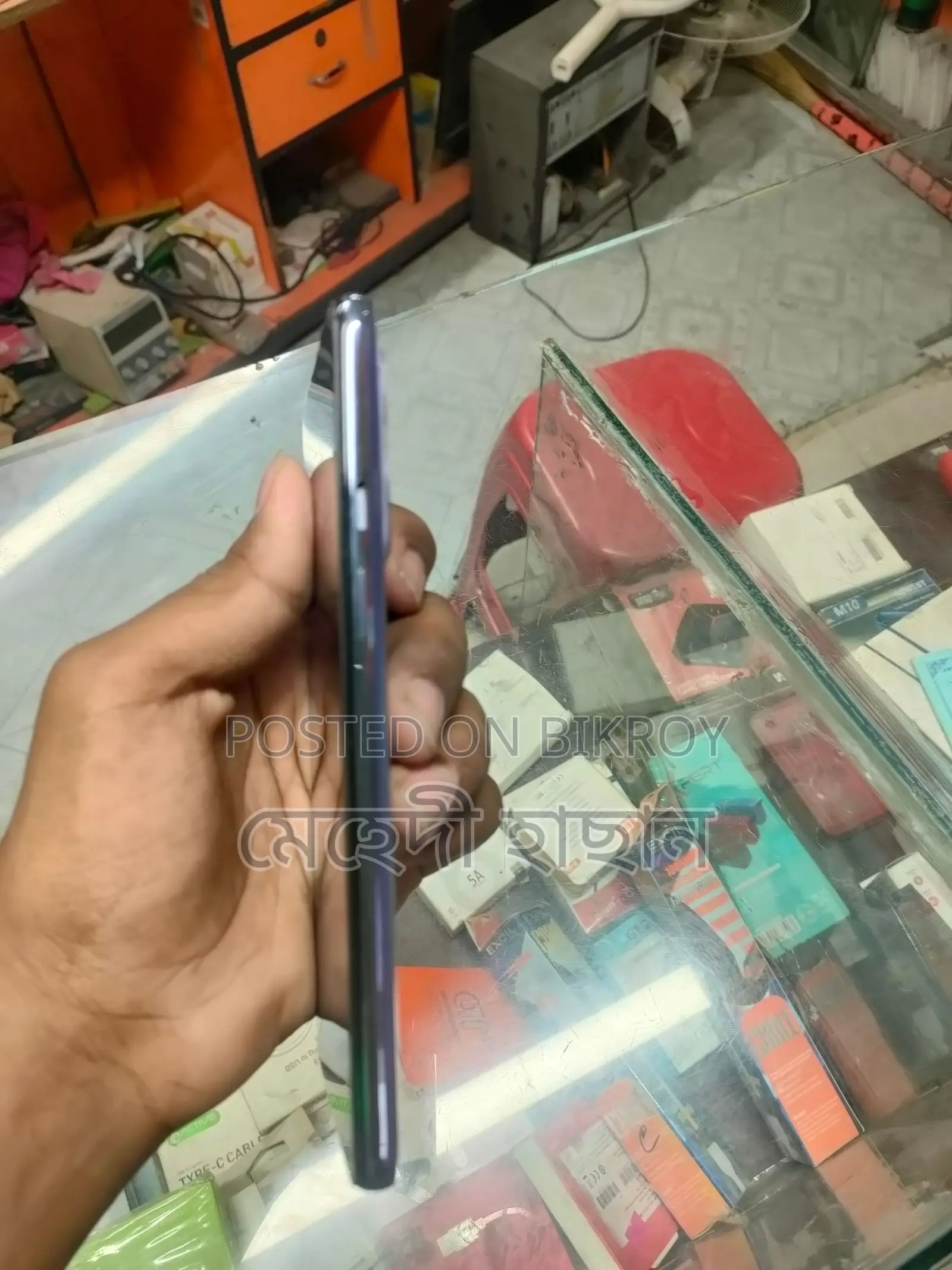 ওয়ানপ্লাস ৯ (ব্যবহৃত)