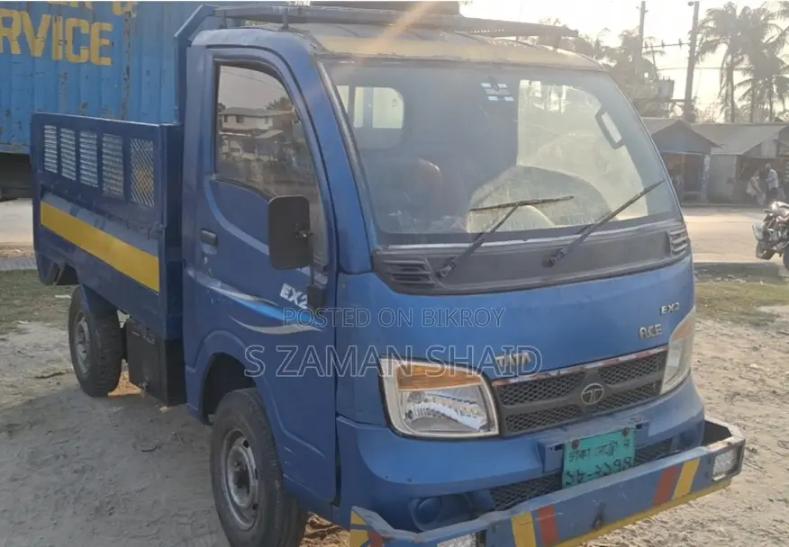 Tata EX2 . 2016