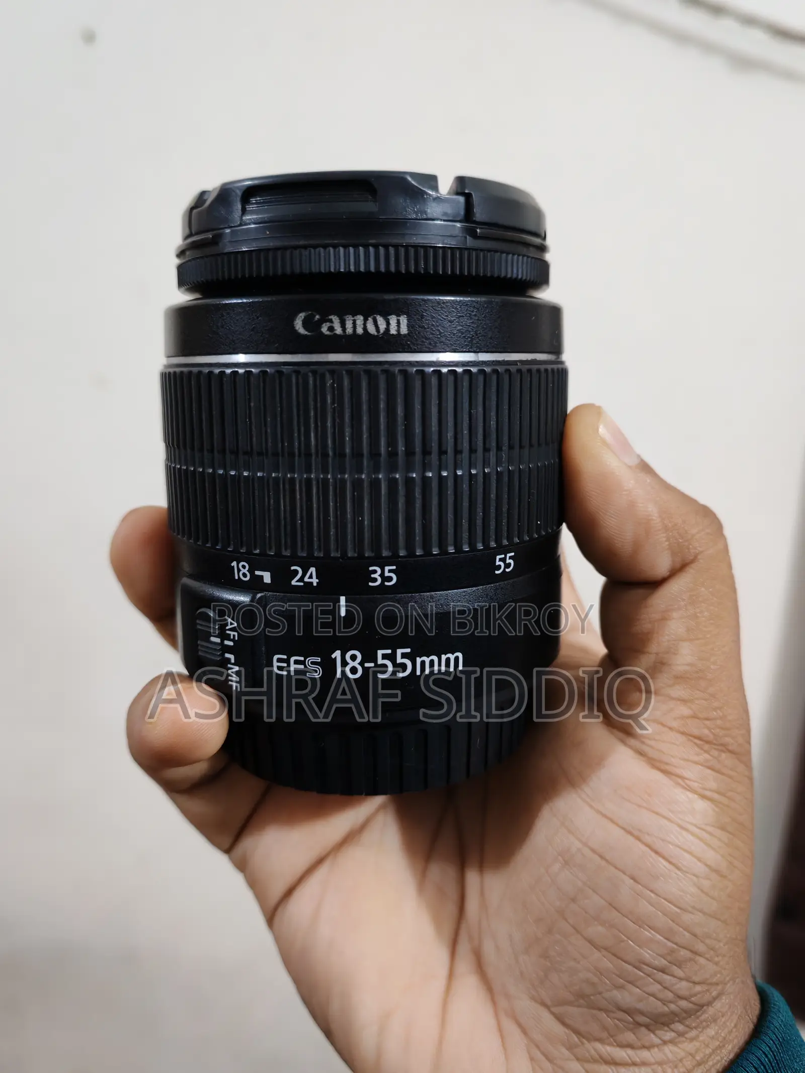 Cannon 700D with Zoom lens