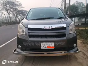 Toyota Noah gray 2007