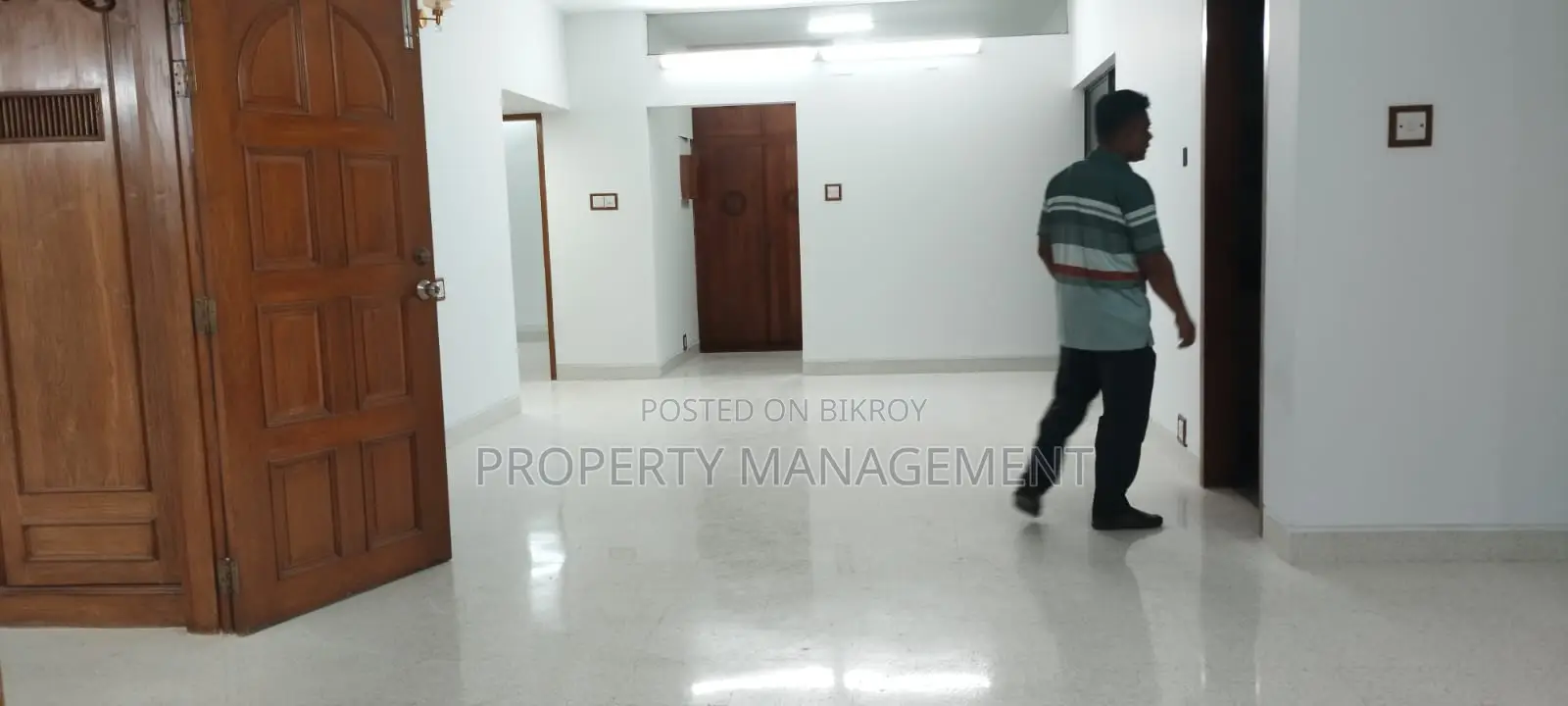 2400Sqft unfurnished Apartment Rent 3Bed 4Bath Banani Nice View