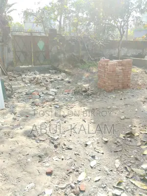 Urgent Land Sale: 2.75 Decimals in Bhatikhana