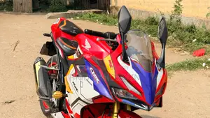 Honda CBR 150R 2021