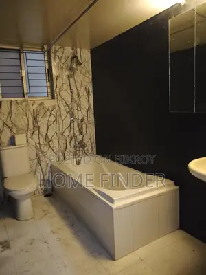 Rent a 2800 Sqft Un-Furnished Apartment in Gulshan 2