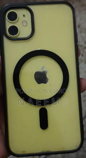 Apple iPhone 11 (Used)
