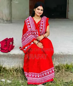 ভাইরাল সুঁই সুতা শাড়ি
