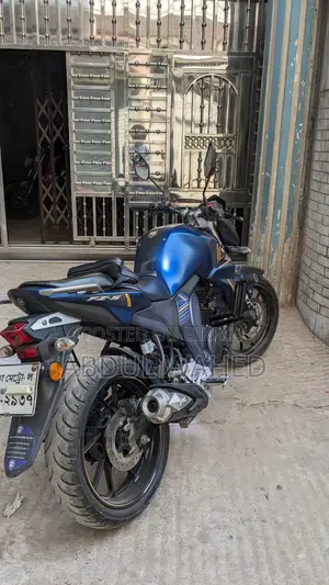 Yamaha FZs V2 2023