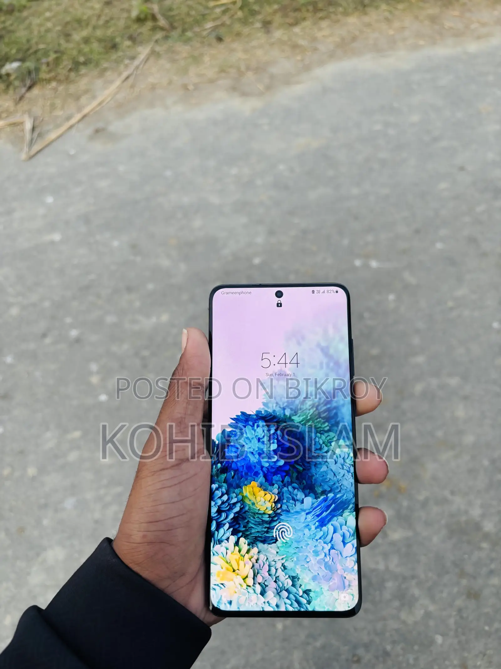 Samsung Galaxy S20 Plus (Used)