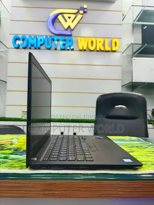 Lenovo Think Pad T490s / 8GB DDR4 2666 MHz Ram //
