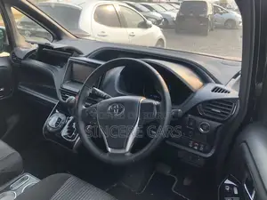 Toyota Voxy ZS KIRAMEKI NON HYB 2020