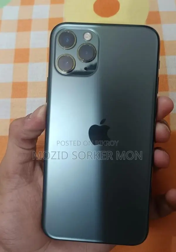 Apple iPhone 11 Pro . (Used)