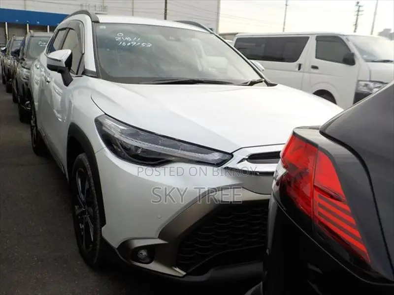Toyota Corolla Cross z p a c k g e 2021
