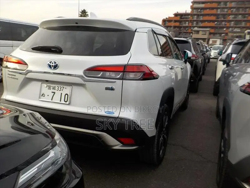 Toyota Corolla Cross z p a c k g e 2021