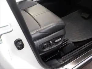 Toyota Corolla Cross z p a c k g e 2021