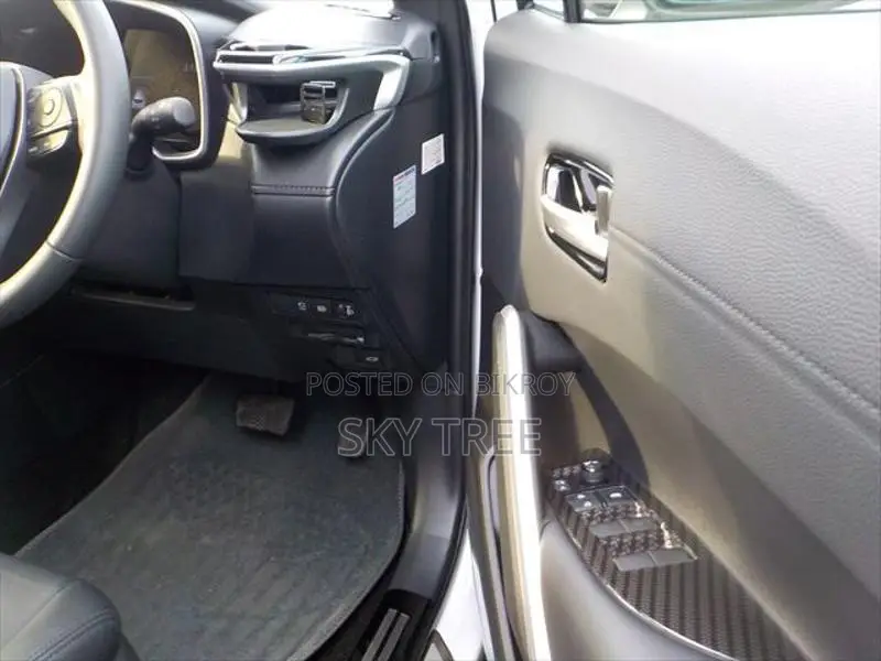 Toyota Corolla Cross z p a c k g e 2021