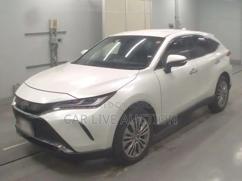 Toyota Harrier hybrid 2021