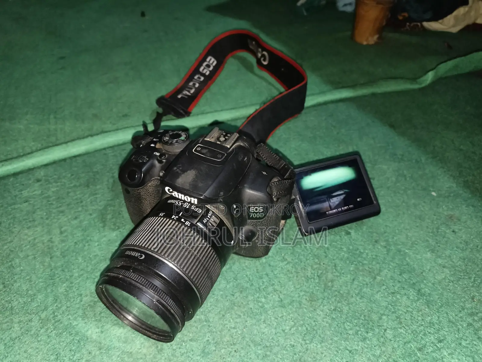 Canon 700D