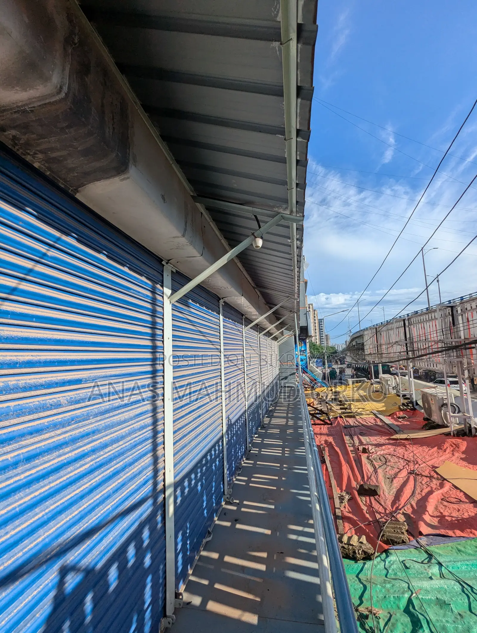 মেইন রোড সংলগ্ন লোকেশনে দোকান ভাড়া হবে