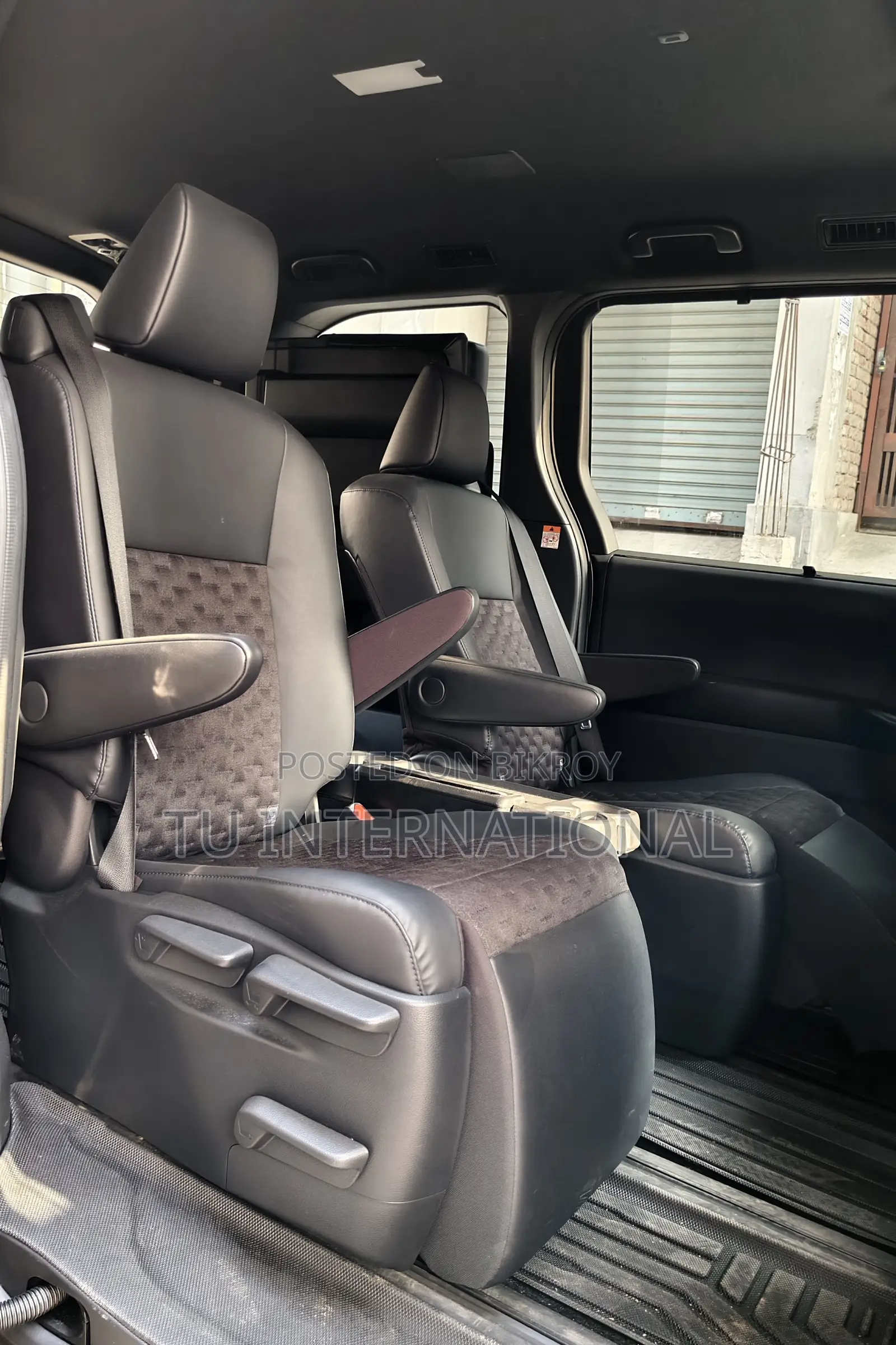 Toyota Voxy HYBRID SZ PACKAGE 2023