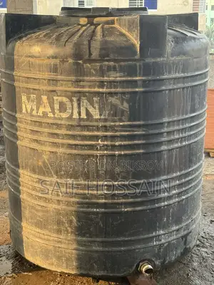 500 Litres + 1000 Litre Water Tank. (Used)