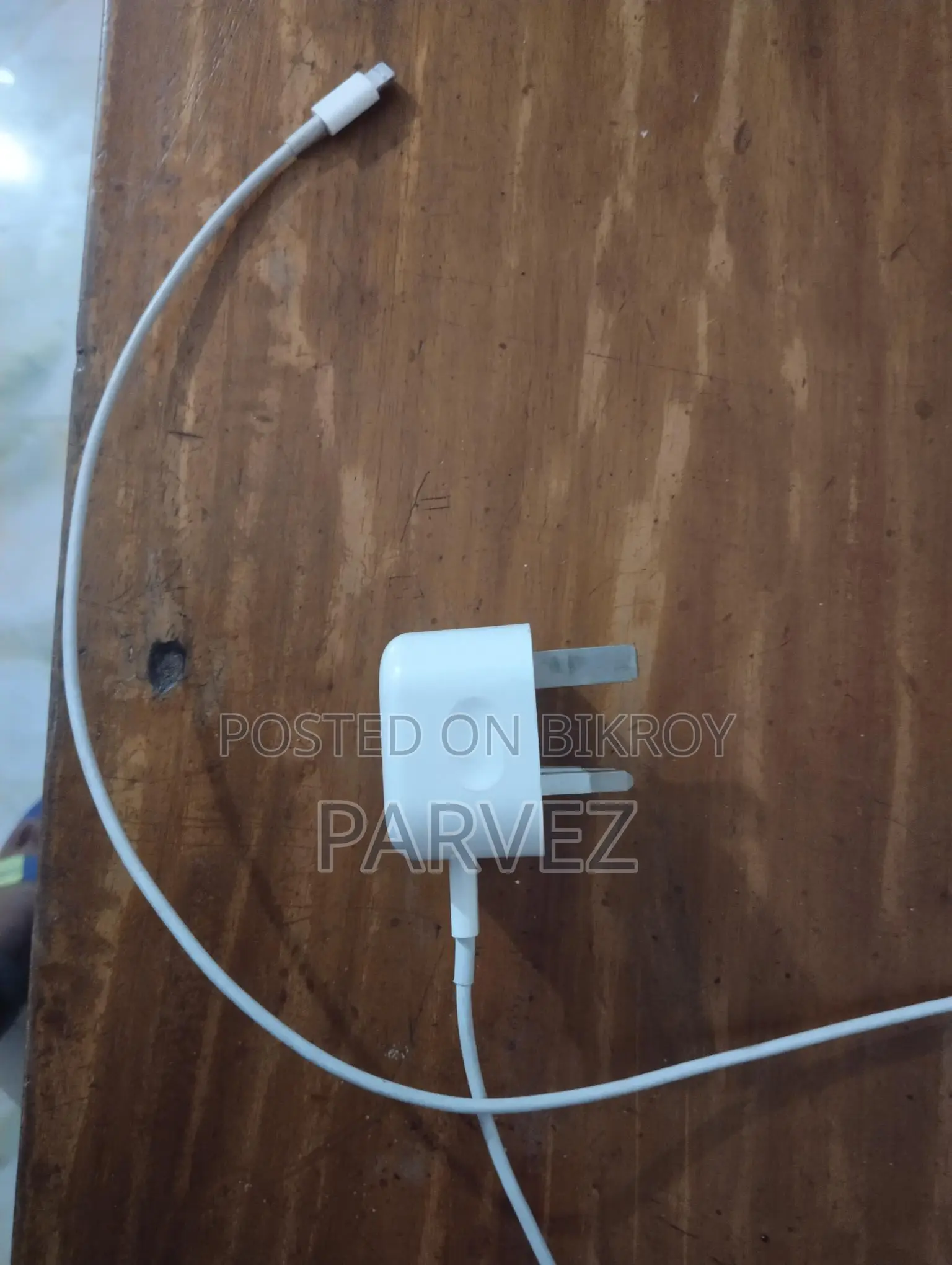 Apple 20w Charger with Cable