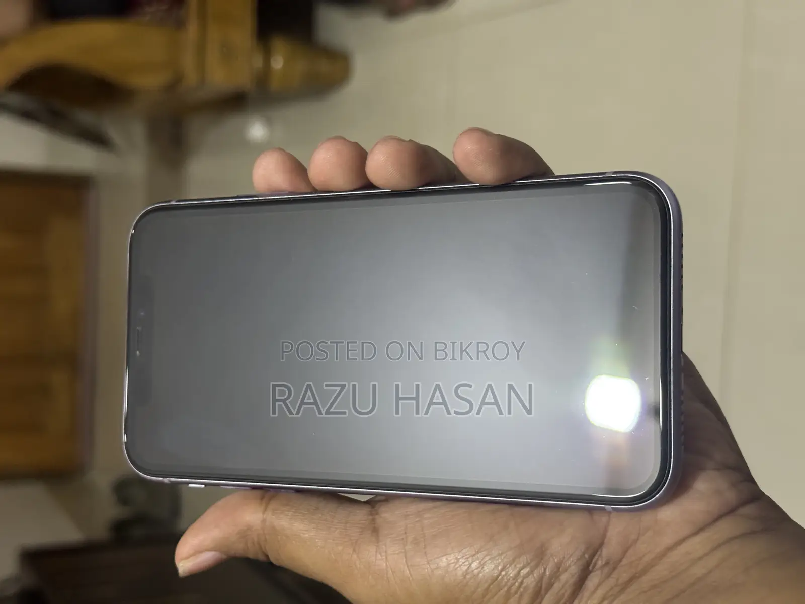 Apple iPhone 11 (Used)