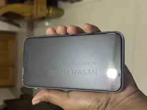 Apple iPhone 11 (Used)