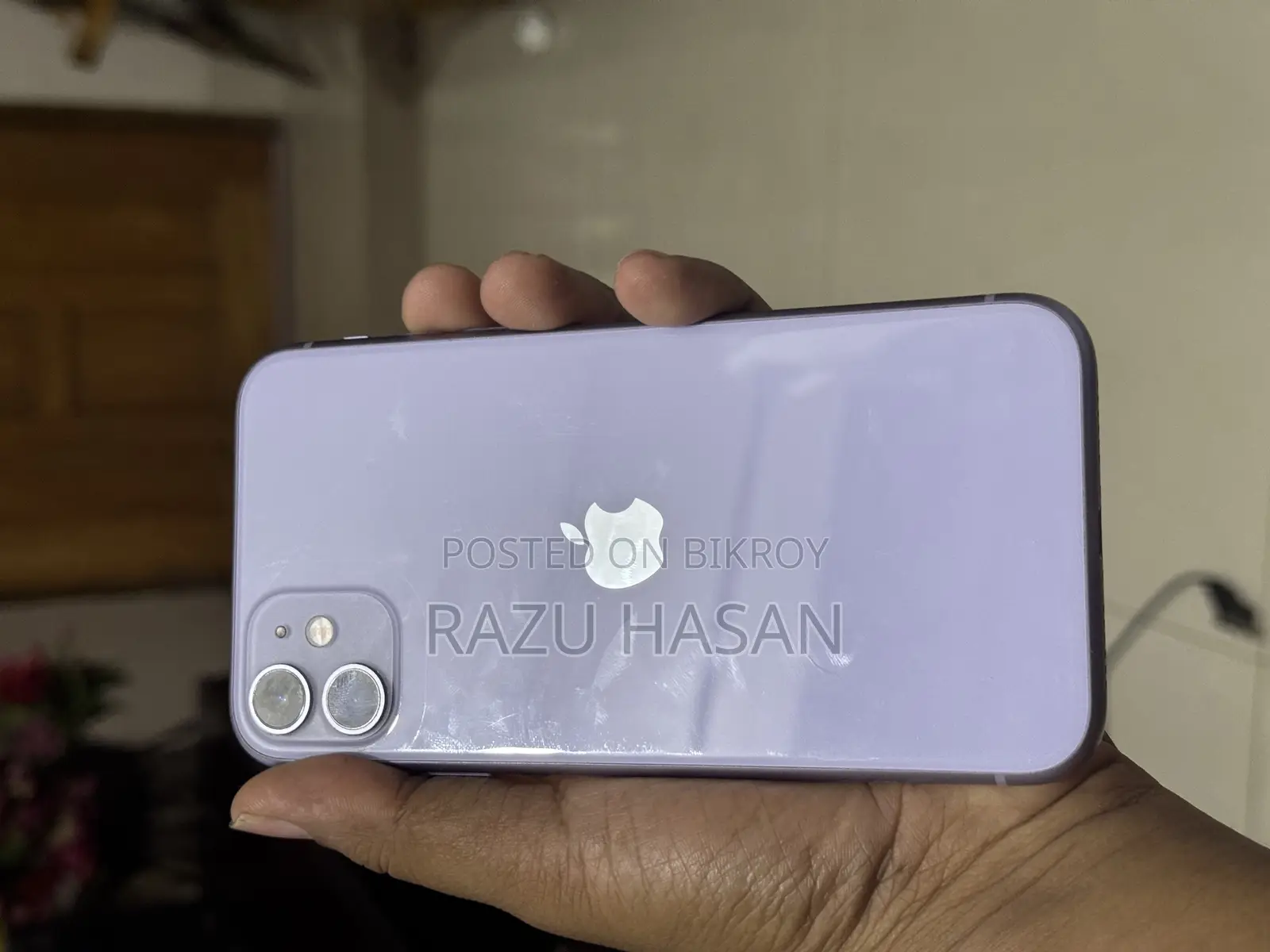 Apple iPhone 11 (Used)
